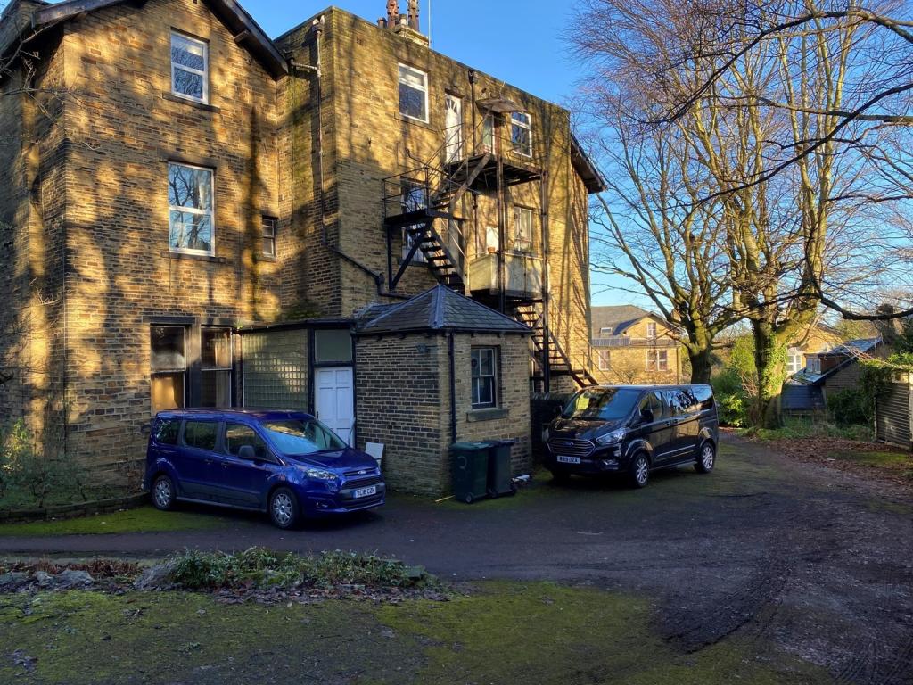 Apartment 1, 23 Ashburnham Grove, Heaton, West Yorkshire, BD9 4NX » Advanced Property Auction