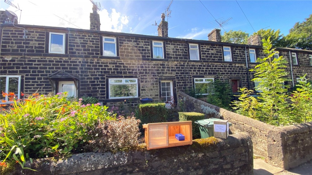 4 Springfield Terrace, Cullingworth, West Yorkshire, BD13 5BJ
