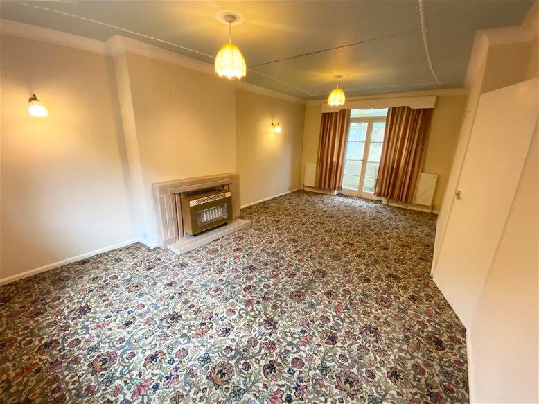 Avondale Road, Shipley, West Yorkshire, BD18 4QX » Advanced Property