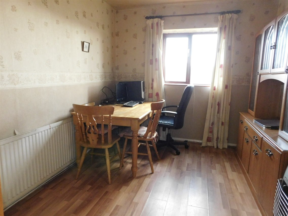 Denby Drive, Baildon, West Yorkshire, BD17 7PQ » Advanced Property Auction