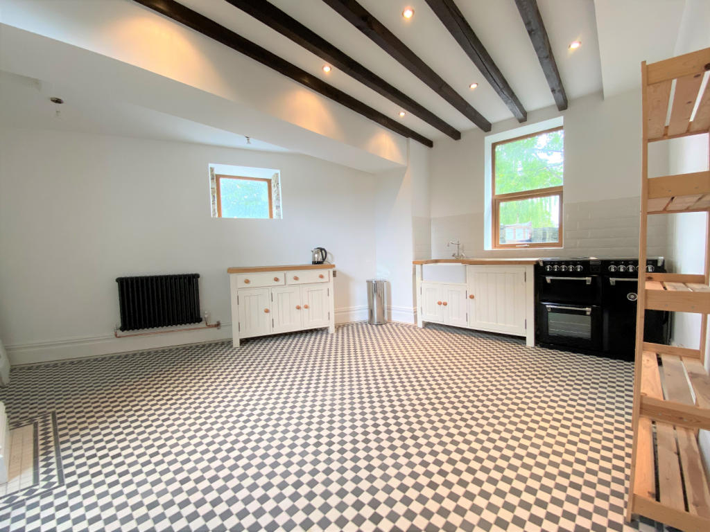 Grange Cottage, Keighley Road, Bingley, West Yorkshire, BD16 2AA