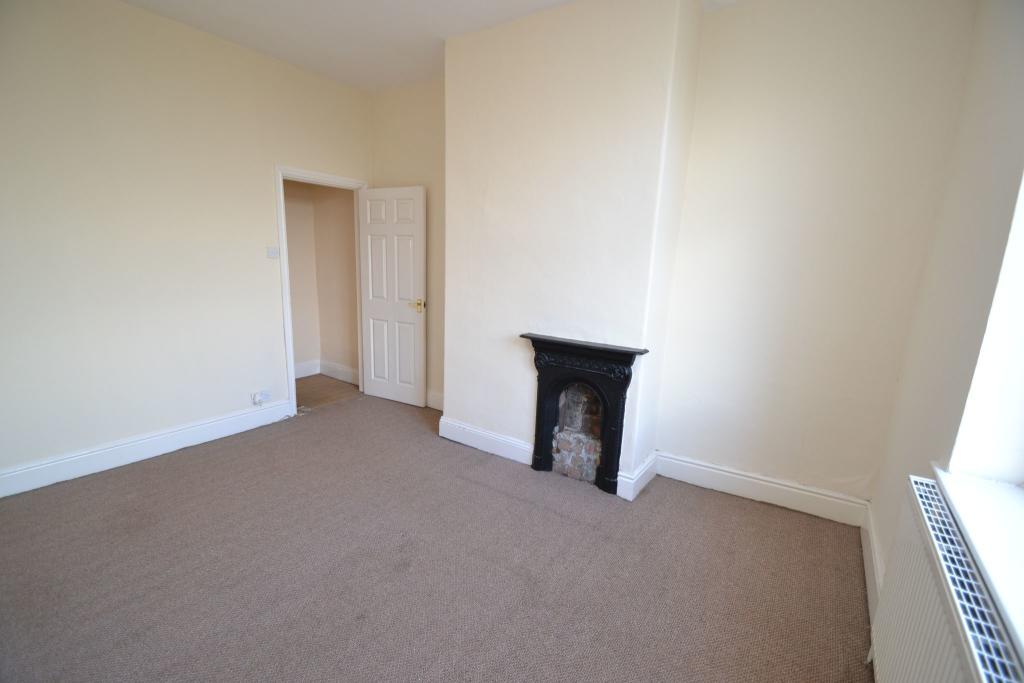 Highfield Road, Idle, Bradford, West Yorkshire, BD10 8RU » Advanced