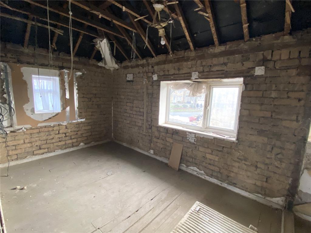 16 Manor Road, Bingley, West Yorkshire, BD16 1QA » Advanced Property