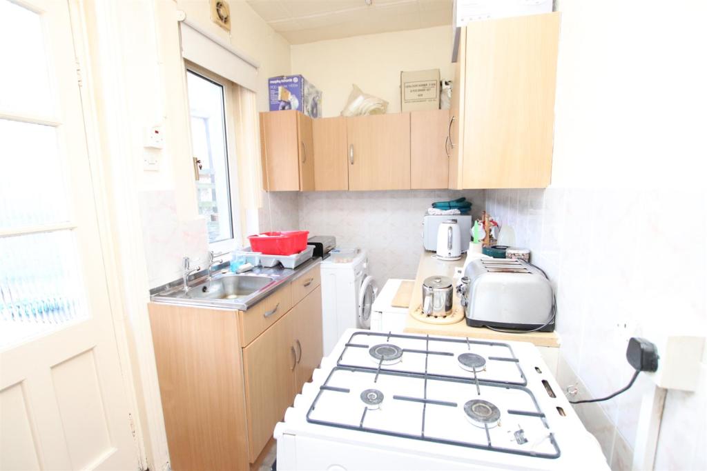 Norman Avenue, Bradford, West Yorkshire, BD2 2NG » Advanced Property