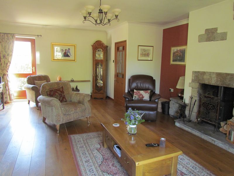 Stable Cottages, Hallas Lane, Cullingworth, Bradford, West Yorkshire